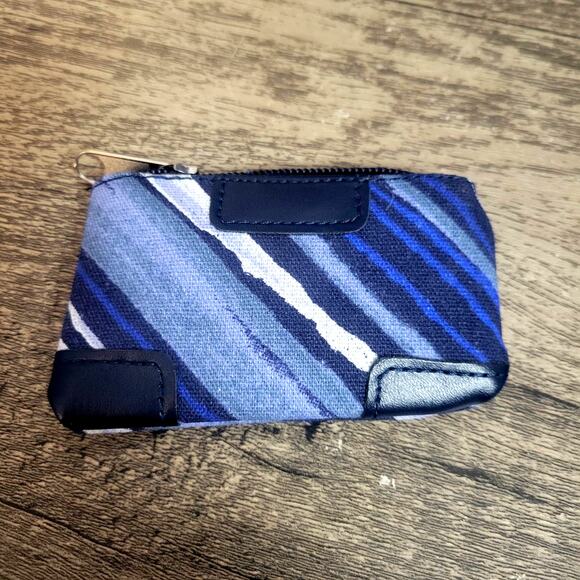 Striped  Weekender Bag Set NWOT - Picture 5 of 11